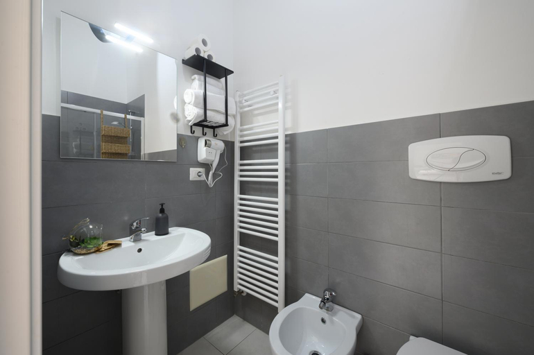 Bathroom 5, Dimora Rudiae, Lecce