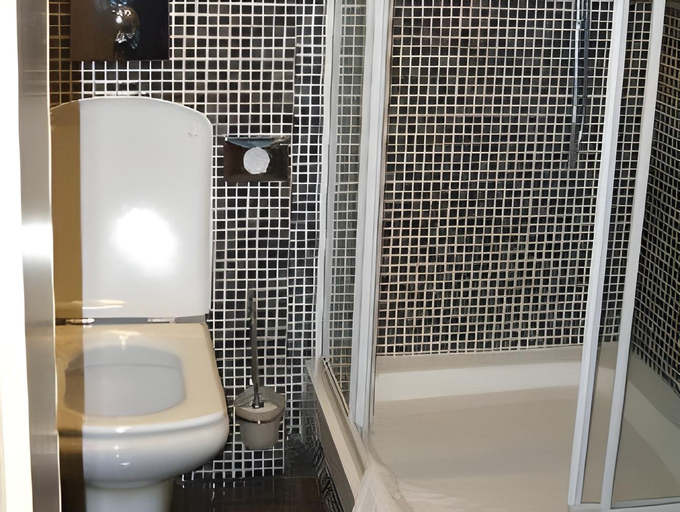 Bathroom 4, Park Hotel Giusy, Lucca