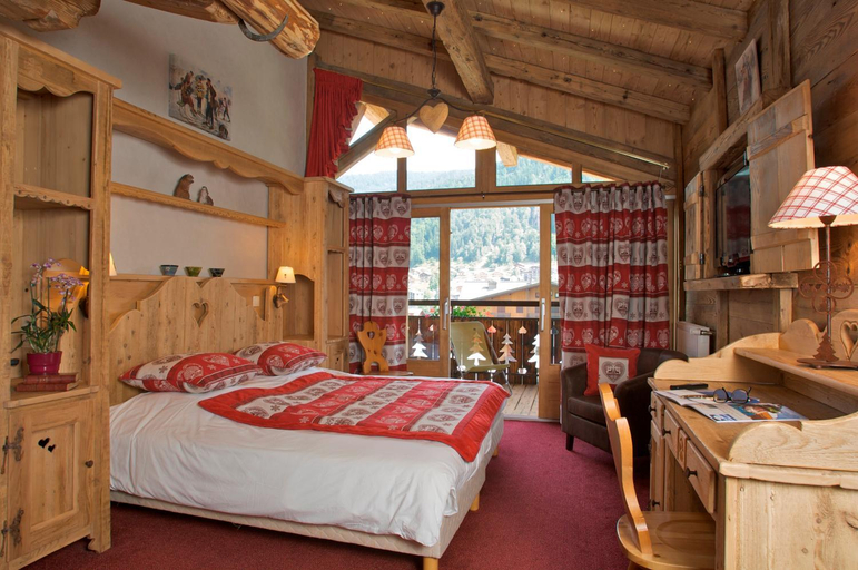 Bedroom 2, Hotel L'Equipe, Haute-Savoie