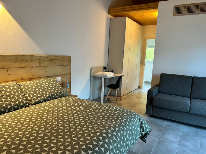 Others 4, Al Borgo camere e colazione, Belluno