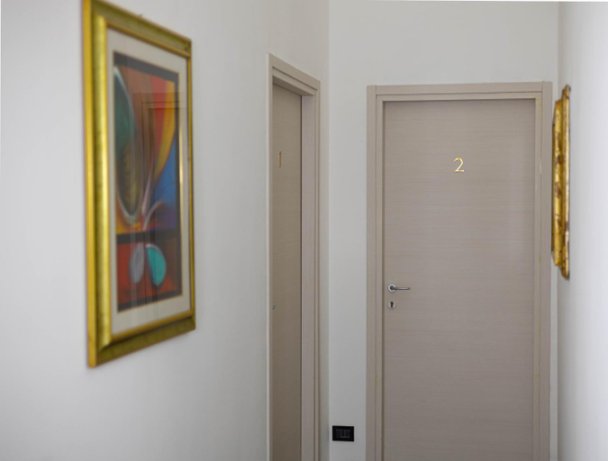 Others 3, Maison Patricia, Lecce