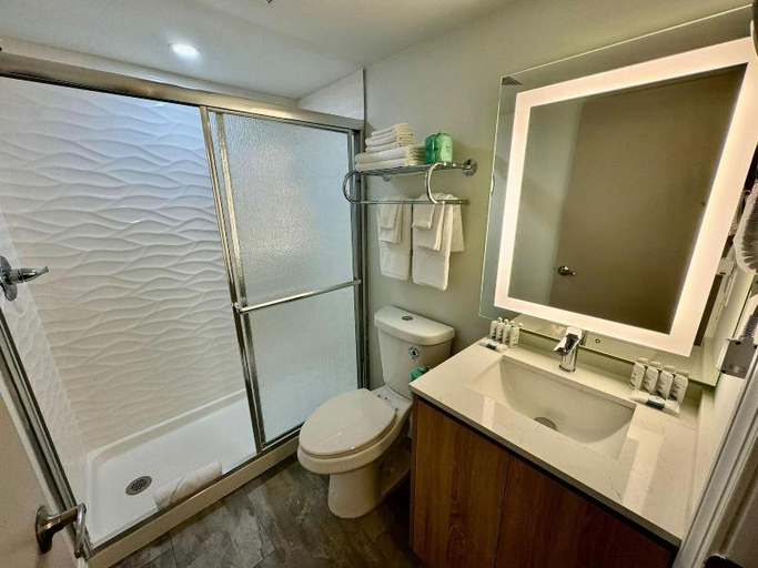 Bathroom 3, Nova Inn Resort Boynton Beach, Palm Beach