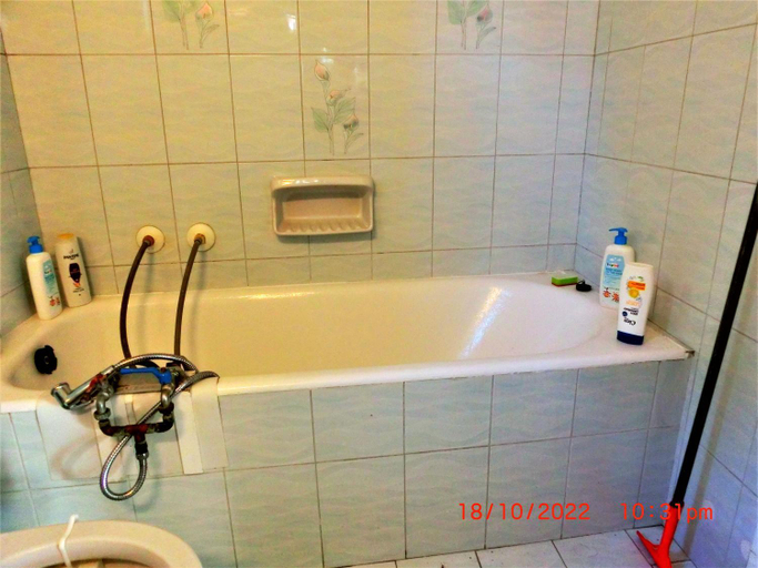 Bathroom, Ami's House only for WOMEN dormer, Ionian Islands