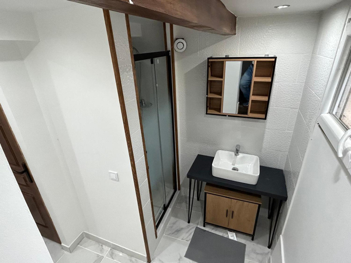 Bathroom 2, Maison athis-mons, Essonne
