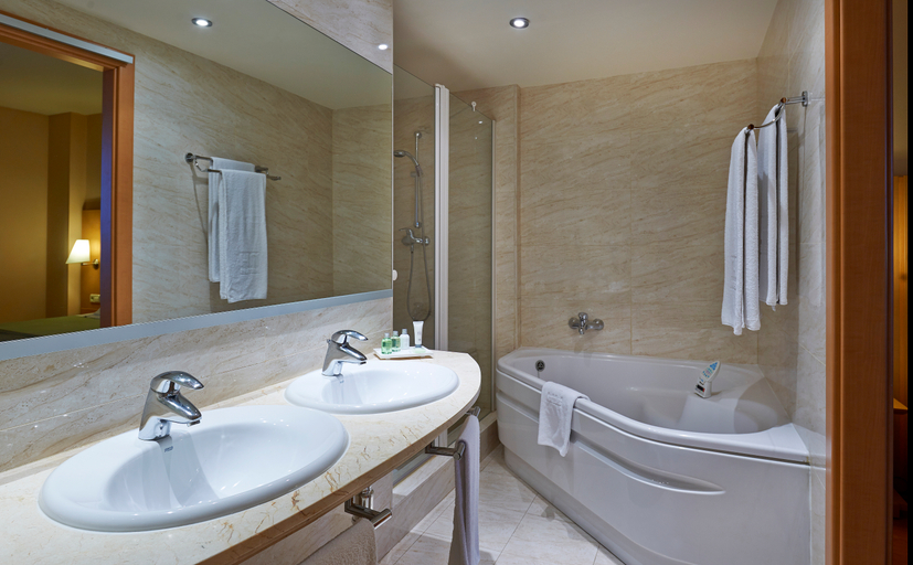 Bathroom 5, Sercotel Porta Barcelona, Barcelona