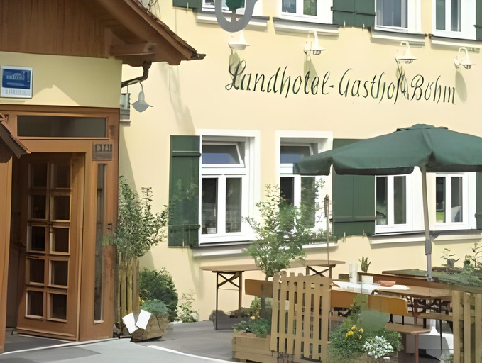 Exterior & Views 2, Landhotel Zum Böhm, Roth