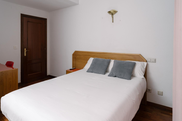 Others 4, Hostal Arlanzon, Burgos