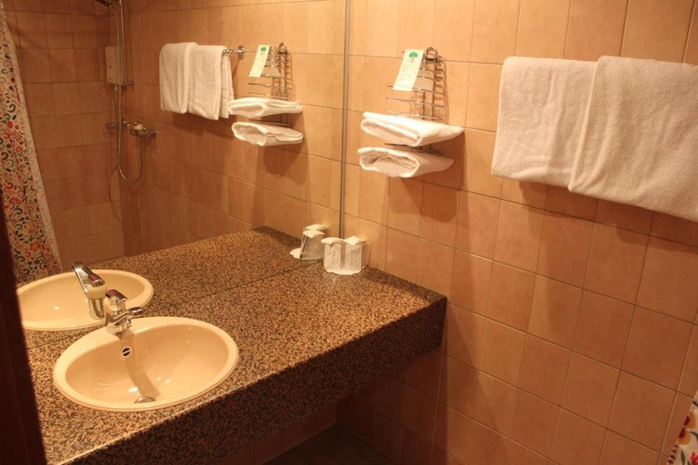 Bathroom 4, Hôtel des Trois Rois, Le Locle