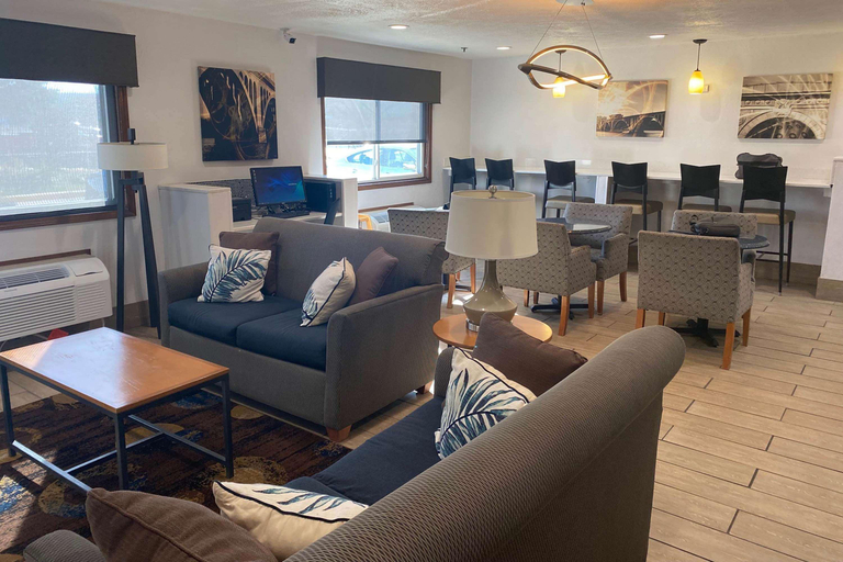 Public Area 3, Baymont by Wyndham Danville IL, Vermilion