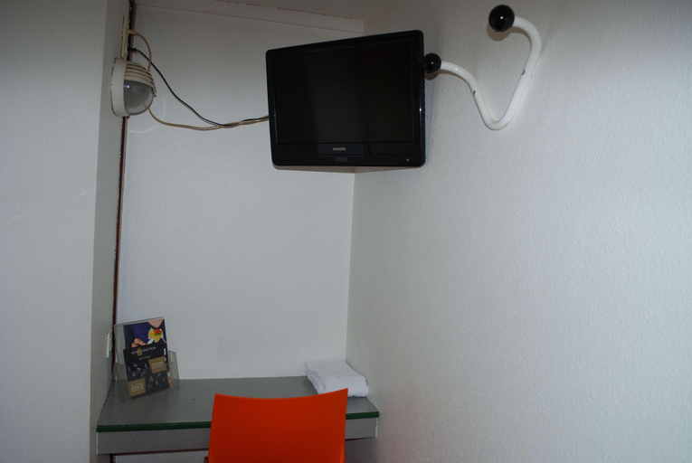 Bedroom 4, Premiere Classe Epinal, Vosges