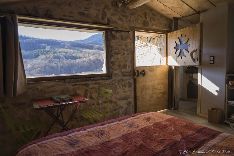 Bedroom, Vie d'Estive, Hautes-Pyrénées
