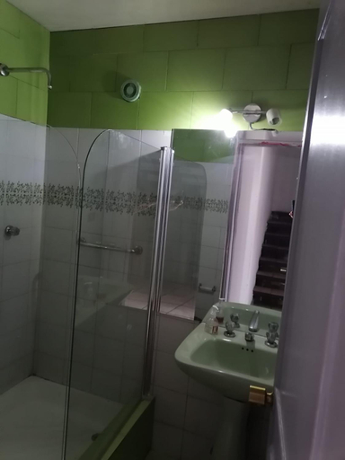 Bathroom 2, Hostal SAKAR Renaca Beach, Valparaíso