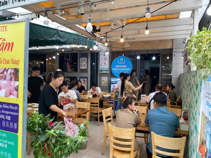 Food & Drinks 5, Scenic Valley 2, District 7