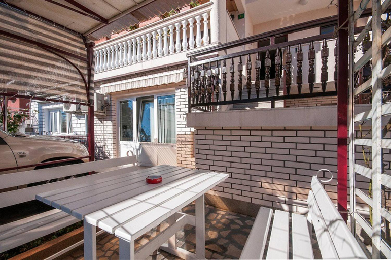 Others 3, Cozy apartments Alexandra for relaxed vacation, Pula