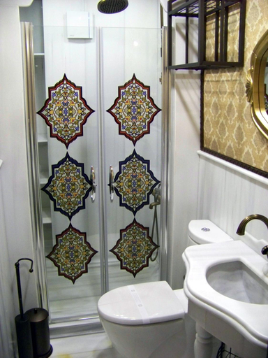 Bathroom 5, Hotel Edirne Osmanli Evleri, Merkez