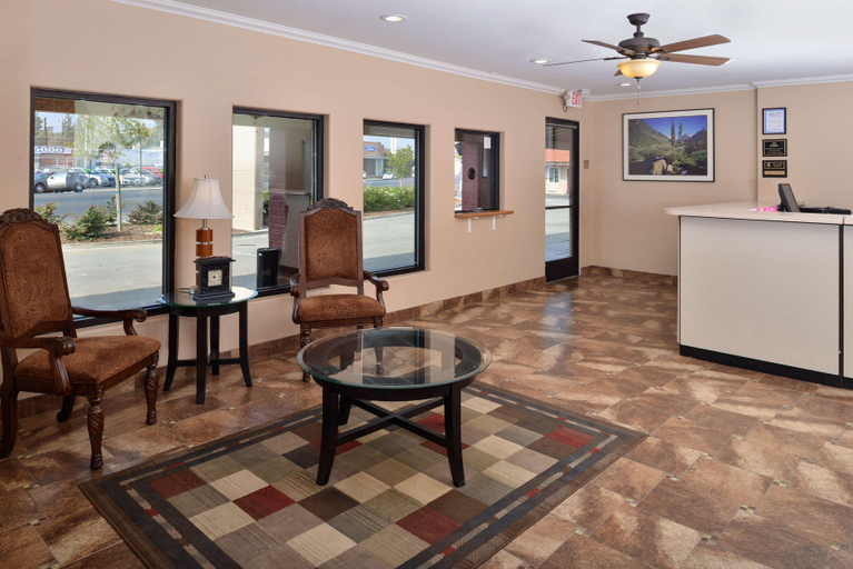 Public Area, Americas Best Value Inn Porterville, Tulare