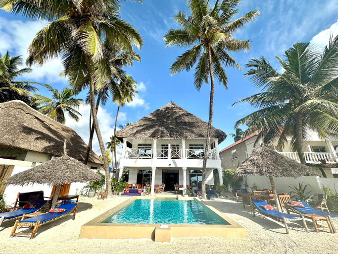 Exterior & Views 1, The African Paradise Beach Hotel, Kusini
