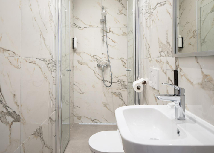 Bathroom 3, Hotel Victorie, Amsterdam