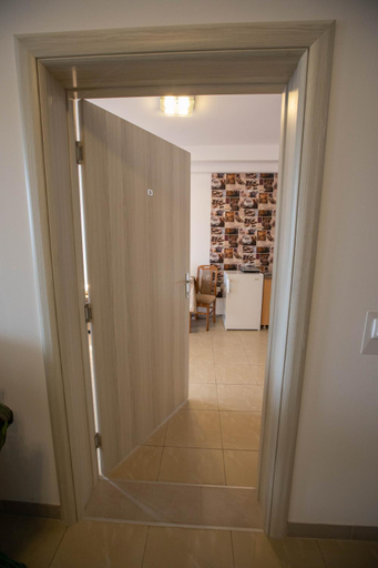 Others 5, Apartmani Lazic, Kruševac
