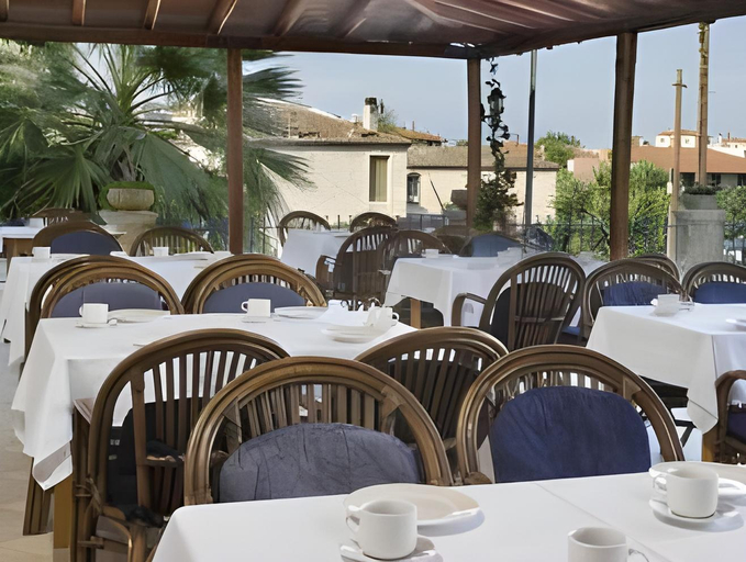 Food & Drinks 5, Stratos Hotel, Central Macedonia