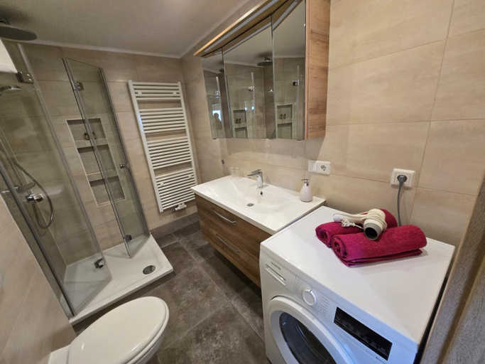 Bathroom 2, Hotel Pension Landhaus zum Mushof, Waldeck-Frankenberg