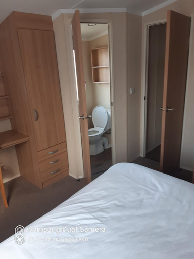 Bedroom 2, Family Holidays Blackpool, Blackpool