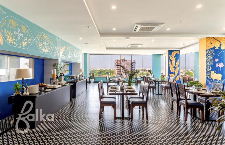Food & Drinks 5, Hotel The Dee Glanc - A Pure Veg Hotel near Bus stand Udaipur, Udaipur