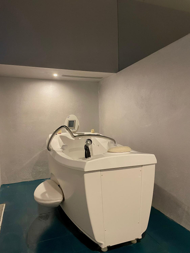 Bathroom 4, Balneario de la Albotea, La Rioja