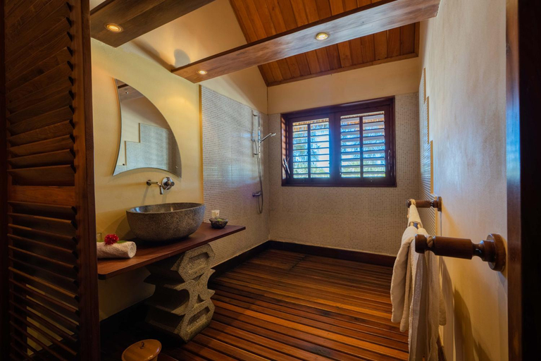 Others 5, Hotel Palissandre MORONDAVA, Menabe