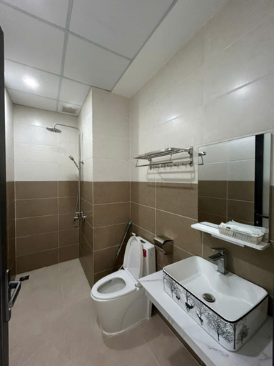 Bathroom 3, Coffee Hotel Dinh Co, Long Điền