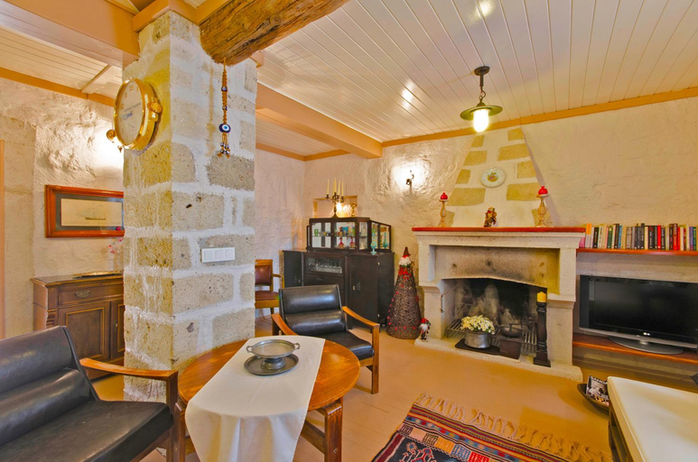 Public Area, Lilyum Alaçatı Taş Ev, Çeşme