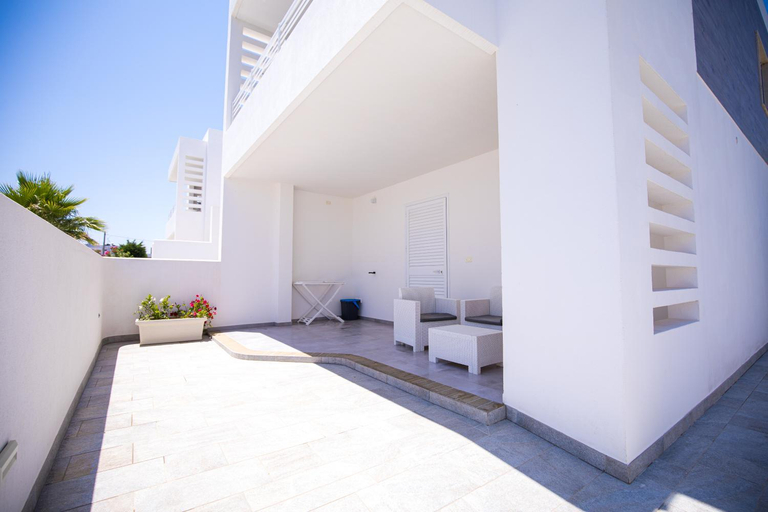 Others 2, Donnosanto Residence Pantanagianni, Brindisi