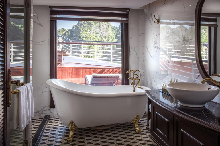 Bathroom 4, Ambassador Cruise Halong Bay, Hạ Long