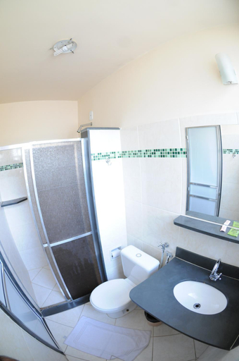 Bathroom 2, Hotel Picpo, Ponte Nova