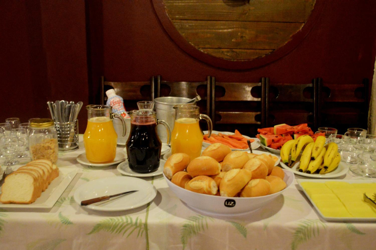 Food & Drinks 5, Hotel Gloria, São Gabriel