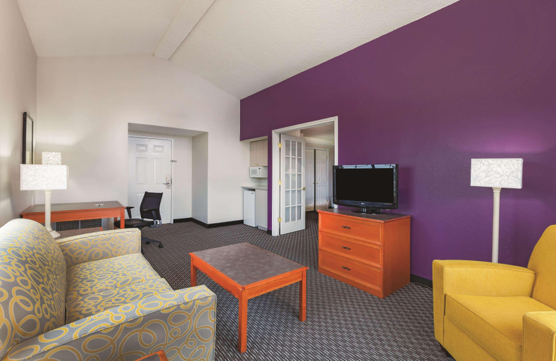 Bedroom 3, La Quinta Inn by Wyndham Midland, Midland