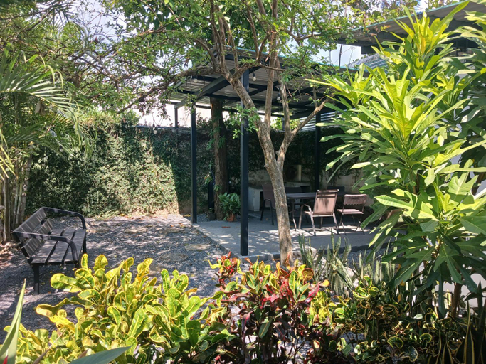Garden 4, Estancia Santa Teresita (EST), Nicoya
