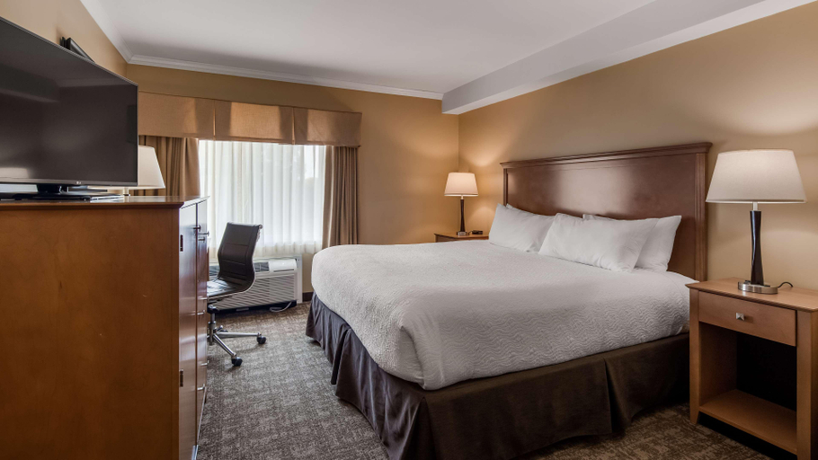 Bedroom 3, Best Western Plus Windjammer Inn & Conference Cent, Chittenden