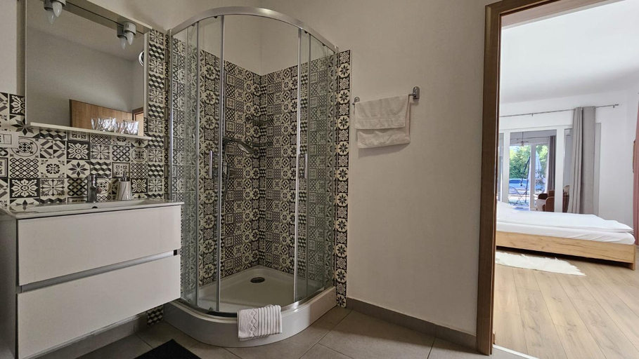 Others 4, Neferprod Apartments - IS - CAM 08, Timisoara