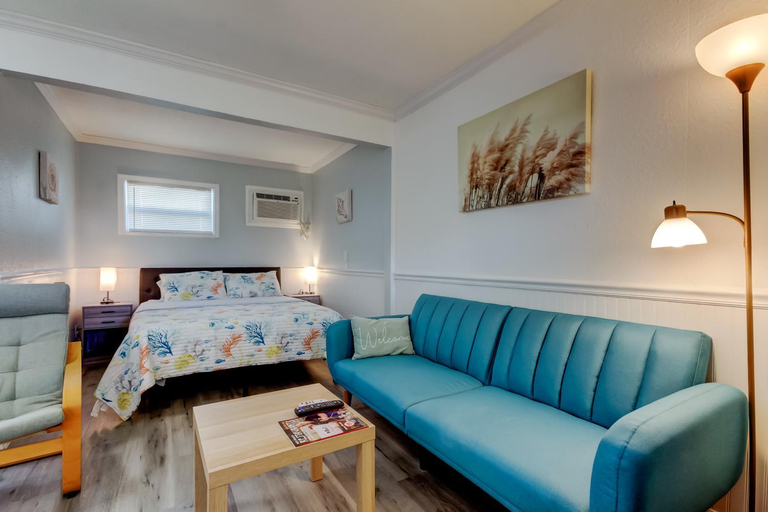 Bedroom 2, Carousel Suites -Redington Shores, Pinellas