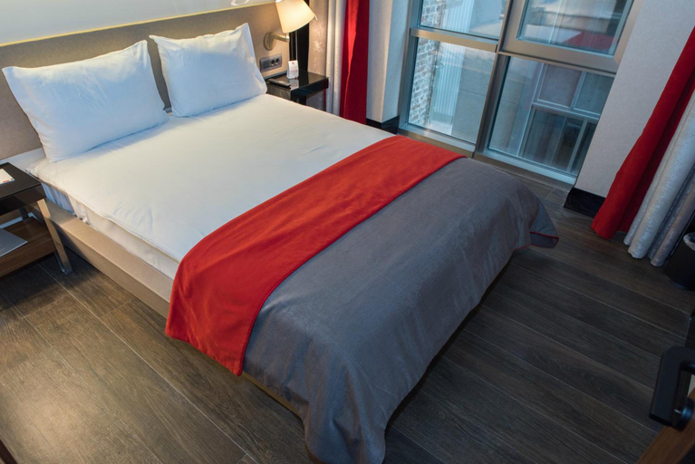 Bedroom 2, Favori Hotel, Şişli