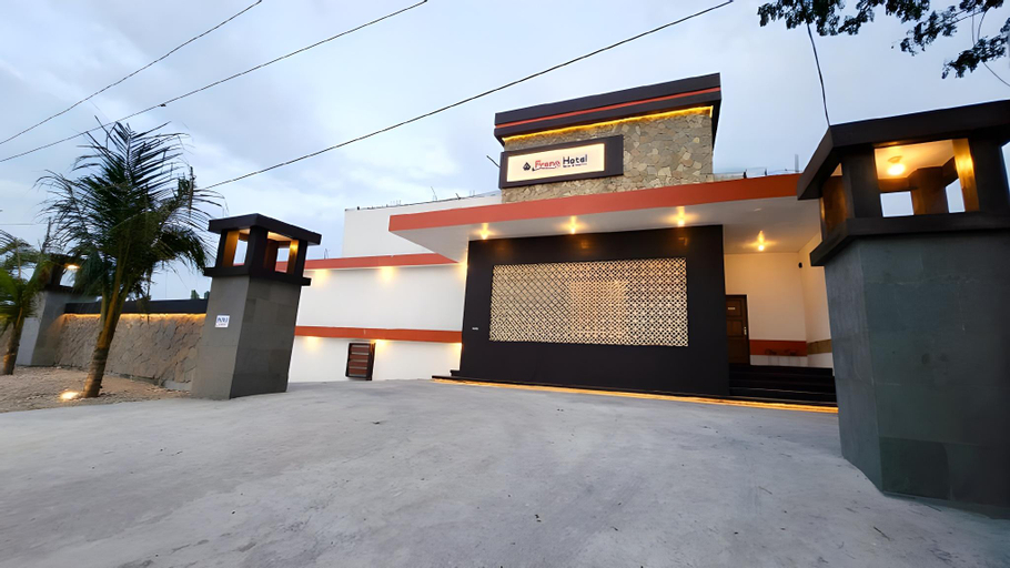 Others 4, FRENO Hotel, Demak
