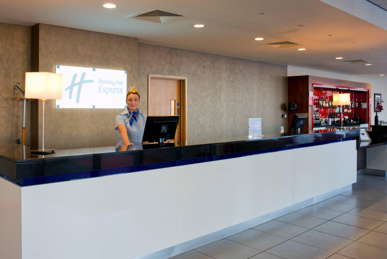 Public Area, Holiday Inn Express ROTHERHAM - NORTH by IHG, Barnsley