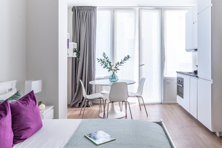 Bedroom 2, Ampi monolocali in zona Washington e vicino a San Siro, Milano