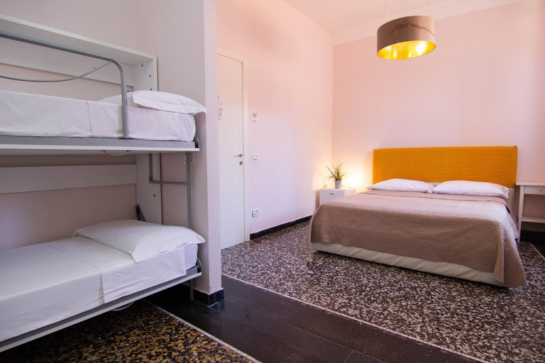 Bedroom 2, Le Logge, Pisa