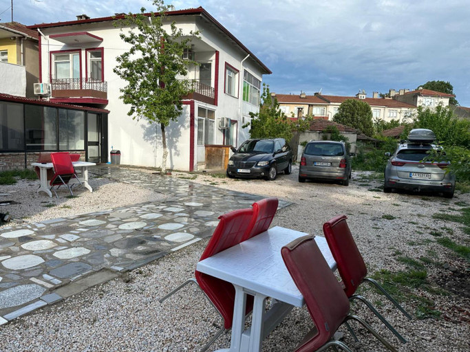Others 4, centre reach otel, Merkez