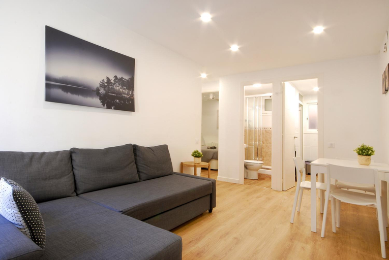 Others 4, Charming and quiet apartments near Barcelona, Barcelona