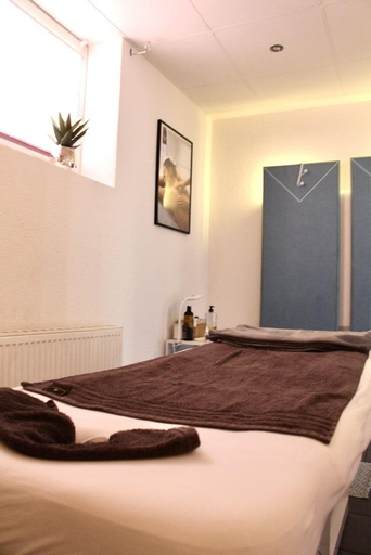 Bedroom 3, Nordseehotel Wilhelmshaven, Wilhelmshaven