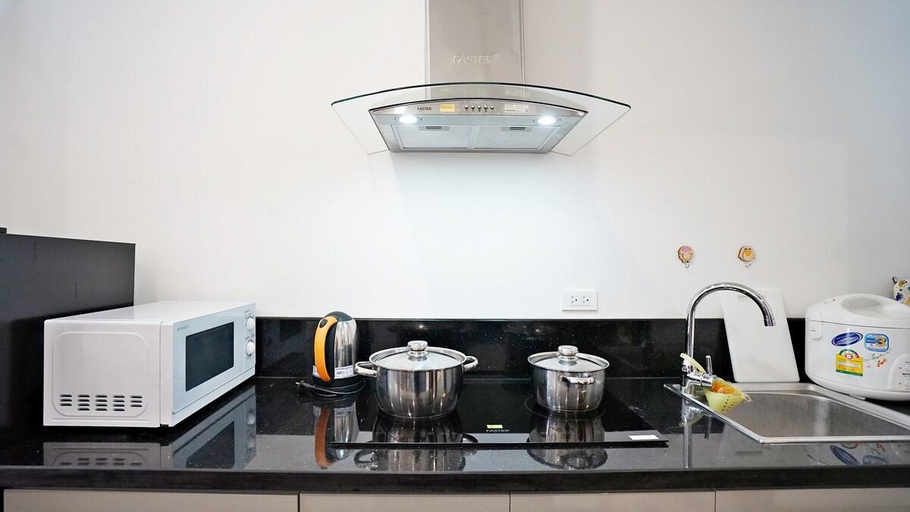 Kitchen 5, CL403•Charming Studio Apt•BALCONY/Laundry•Pullman, Đống Đa