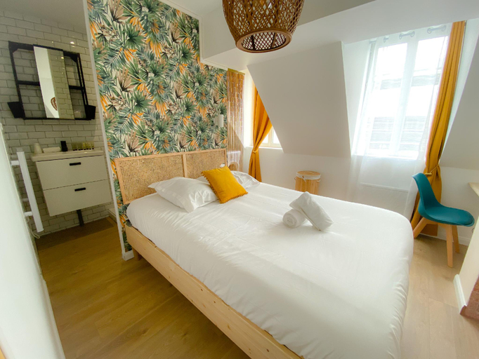 Bedroom, Le Temple 2, Pas-de-Calais